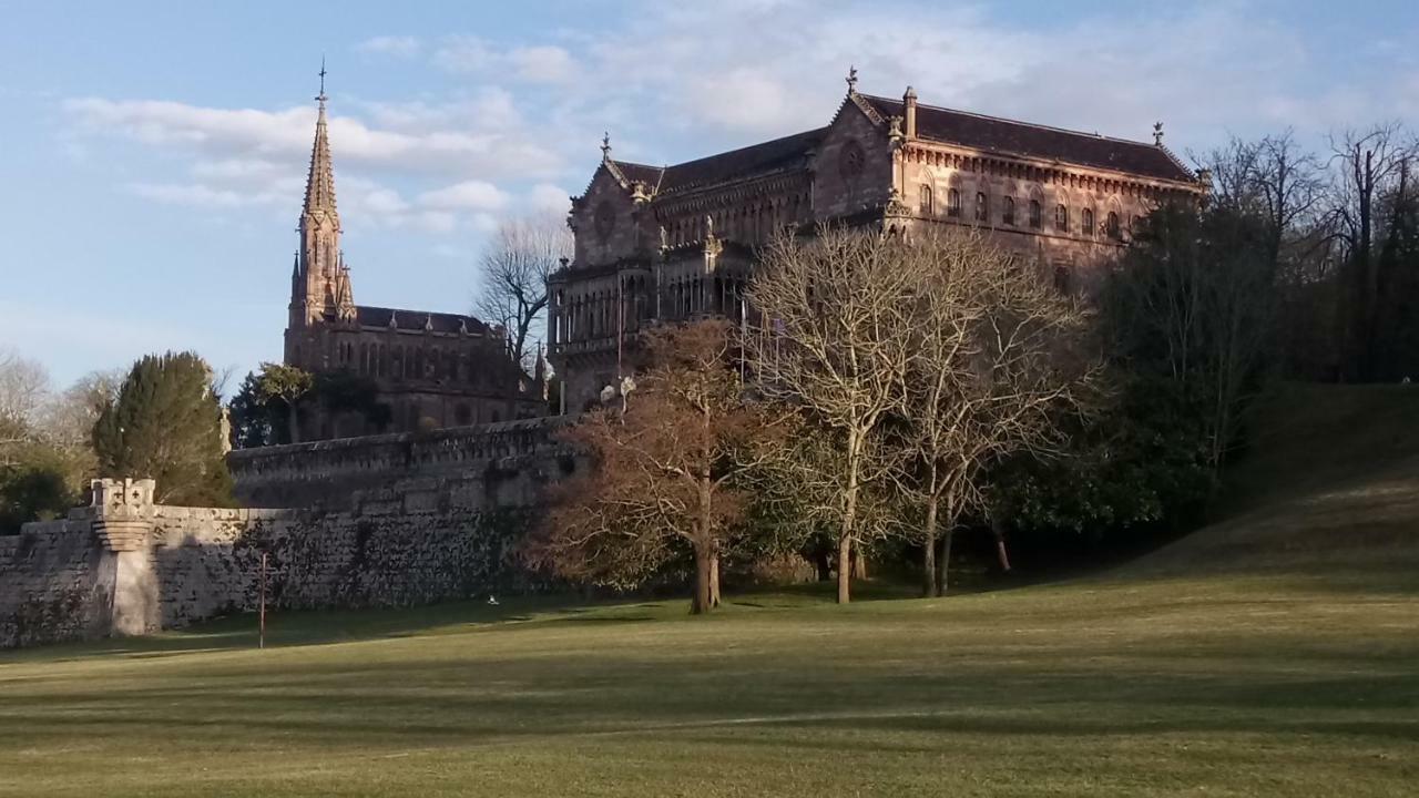 柯米拉斯Casa Santiago公寓 外观 照片